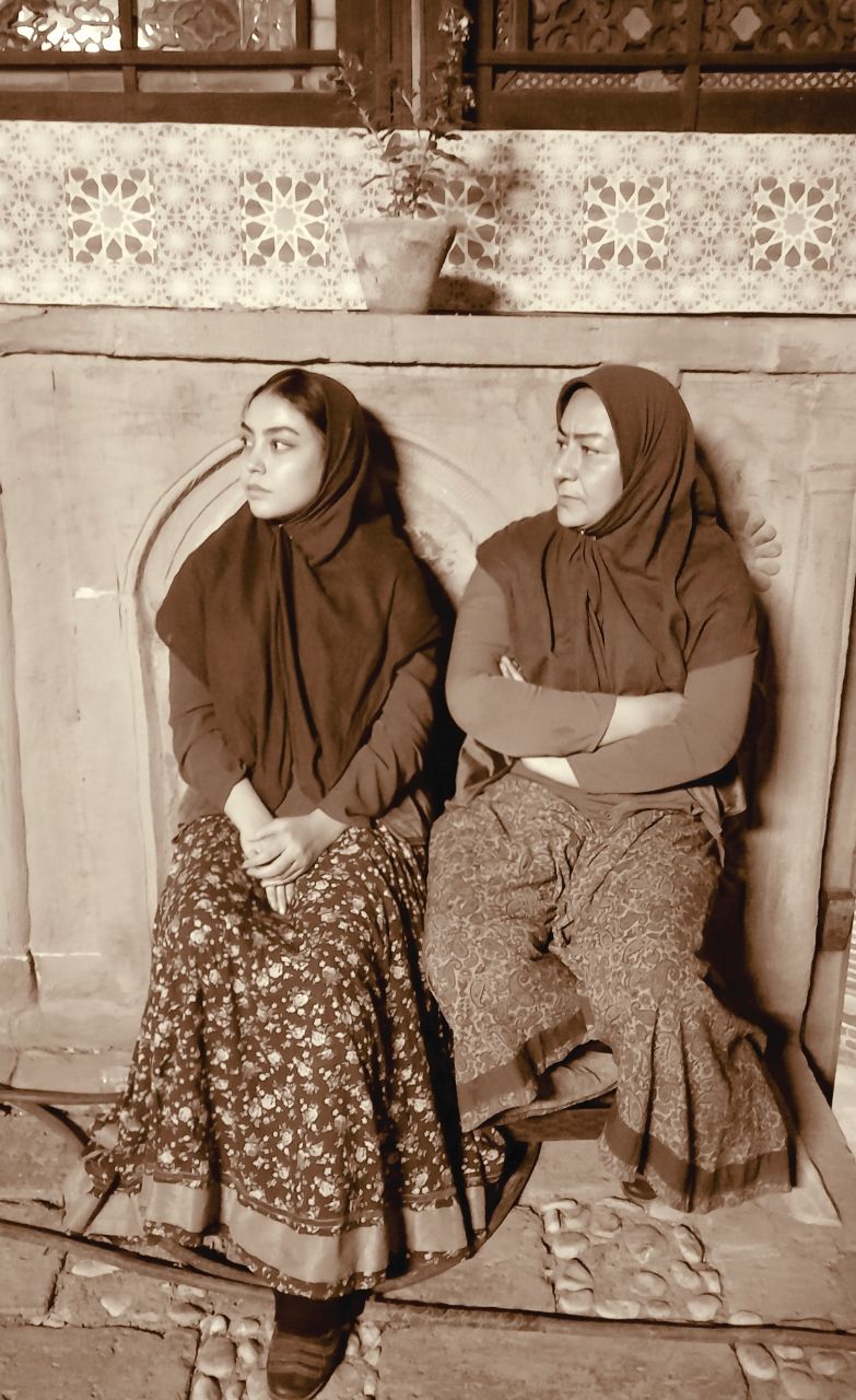عکس‌ها مربوط به فیلم سینمایی سرزمین پرسپولیس و سریال جیران